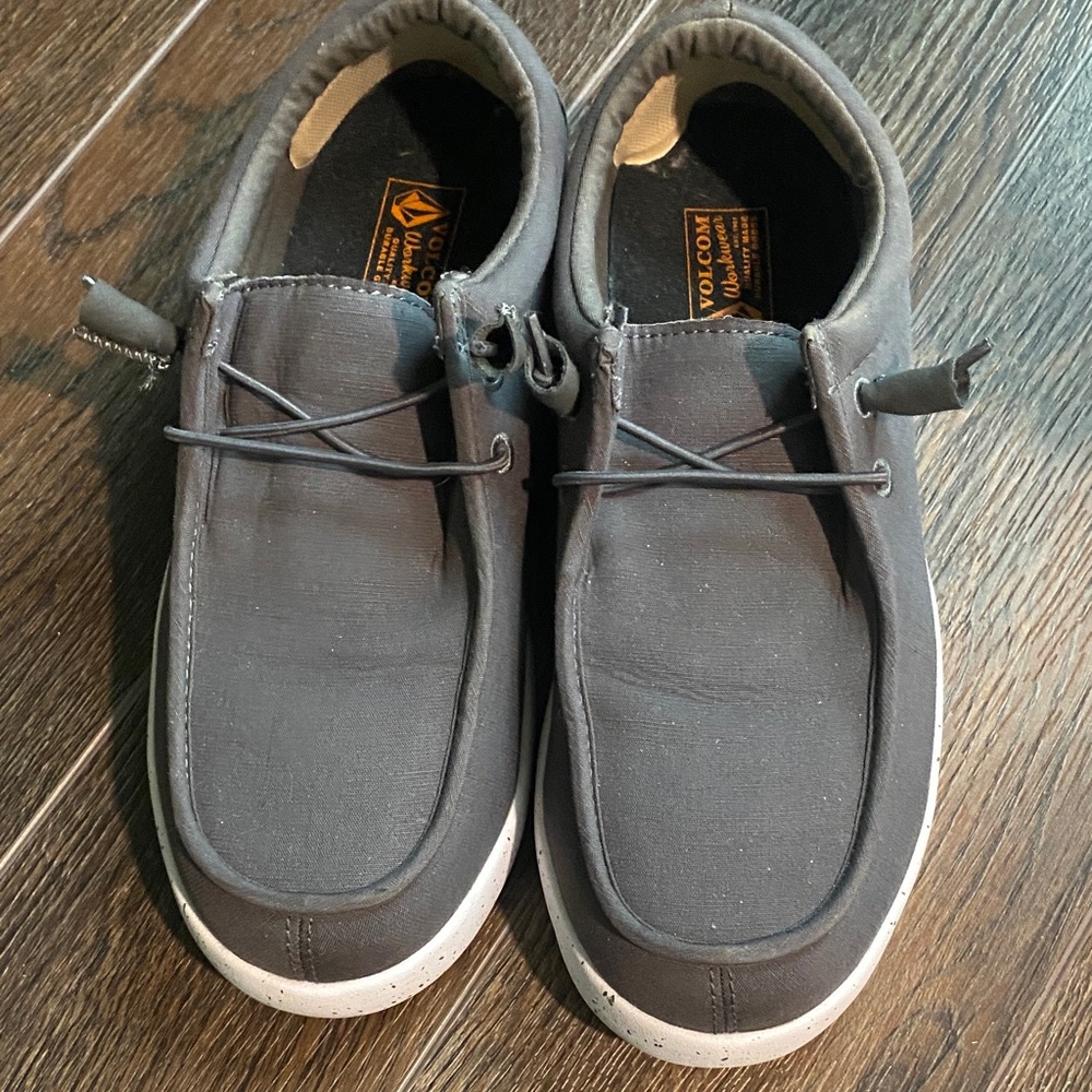 Men's Gray Casual Shoes